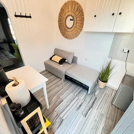 Aeolian Blu 3 * Páros